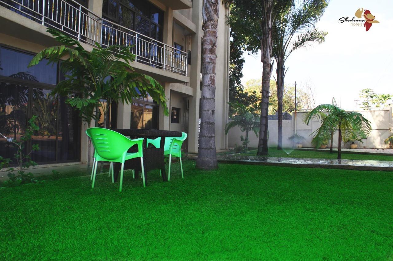 Sherbourne Hotel Kitwe Exterior foto